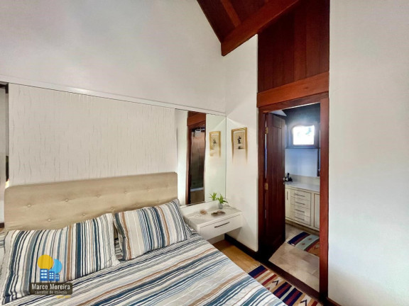 Imagem Casa com 4 Quartos à Venda, 205 m² em Itacorubi - Florianópolis Imagem Casa com 4 Quartos à Venda, 205 m² em Itacorubi - Florianópolis