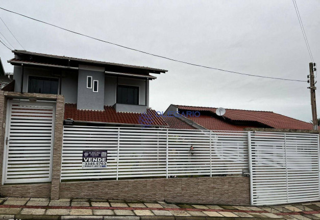 Imagem Sobrado com 4 Quartos à Venda, 220 m² em Centro - Penha Imagem Sobrado com 4 Quartos à Venda, 220 m² em Centro - Penha