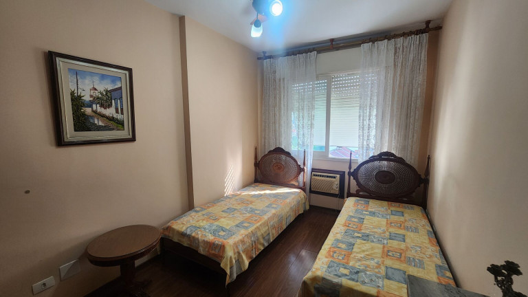 Imagem Apartamento com 3 Quartos à Venda, 152 m² em Gonzaga - Santos Imagem Apartamento com 3 Quartos à Venda, 152 m² em Gonzaga - Santos