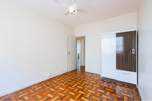 Imagem Apartamento com 3 Quartos à Venda, 98 m² em Santana - Porto Alegre Imagem Apartamento com 3 Quartos à Venda, 98 m² em Santana - Porto Alegre
