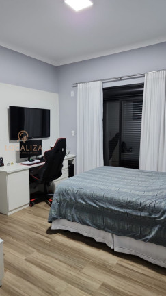 Imagem Casa com 3 Quartos à Venda, 450 m² em Jardim Nova Esperança - Jacareí Imagem Casa com 3 Quartos à Venda, 450 m² em Jardim Nova Esperança - Jacareí