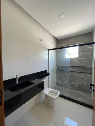 Imagem Casa com 3 Quartos à Venda, 240 m² em Itaipuaçú - Maricá Imagem Casa com 3 Quartos à Venda, 240 m² em Itaipuaçú - Maricá
