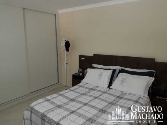 Imagem Casa com 3 Quartos à Venda, 220 m² em Jardim Belvedere - Volta Redonda Imagem Casa com 3 Quartos à Venda, 220 m² em Jardim Belvedere - Volta Redonda