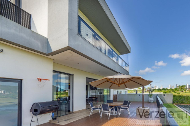Imagem Casa com 4 Quartos à Venda, 600 m² em São Francisco De Assis - Camboriú