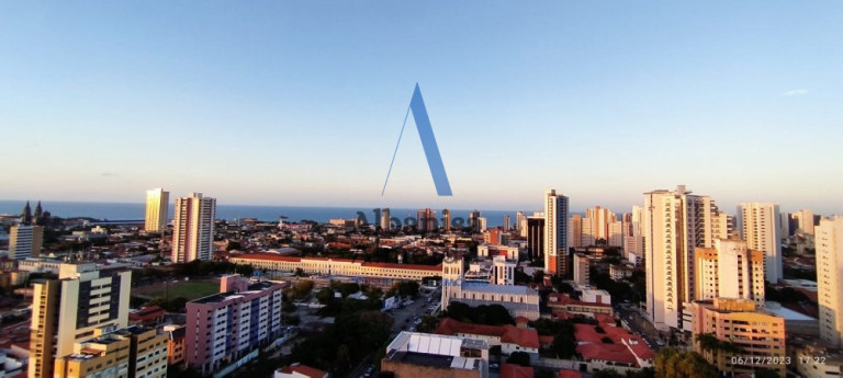 Imagem Apartamento com 4 Quartos à Venda, 284 m² em Centro - Fortaleza