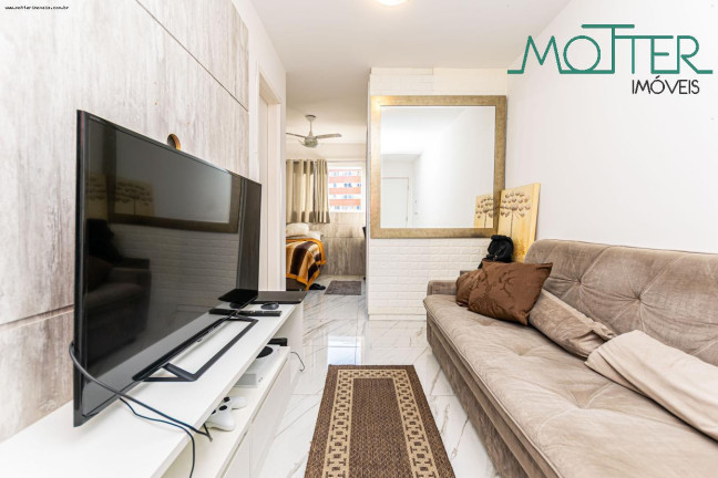 Apartamento com 1 Quarto à Venda, 27 m² em Centro - Curitiba