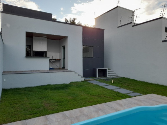 Imagem Casa com 3 Quartos à Venda, 125 m² em Tarumã - Manaus Imagem Casa com 3 Quartos à Venda, 125 m² em Tarumã - Manaus