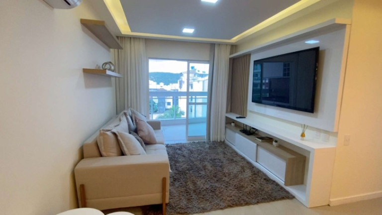 Imagem Casa com 3 Quartos para Temporada, 120 m² em Centro - Cabo Frio Imagem Casa com 3 Quartos para Temporada, 120 m² em Centro - Cabo Frio