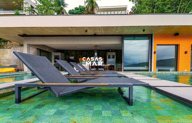 Imagem Imóvel com 7 Quartos à Venda, 5.600 m² em Ponta Da Cruz - Angra Dos Reis Imagem Imóvel com 7 Quartos à Venda, 5.600 m² em Ponta Da Cruz - Angra Dos Reis