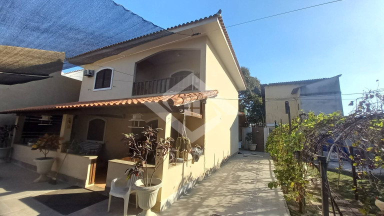 Imagem Casa com 4 Quartos à Venda, 220 m² em Pedra De Guaratiba - Rio De Janeiro Imagem Casa com 4 Quartos à Venda, 220 m² em Pedra De Guaratiba - Rio De Janeiro