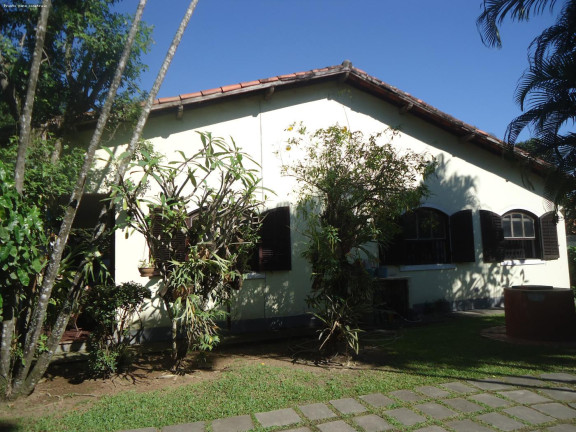 Imagem Casa com 3 Quartos à Venda, 450 m² em Engenho Do Mato - Niterói