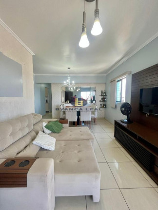Imagem Apartamento com 3 Quartos à Venda, 82 m² em Casa Amarela - Recife