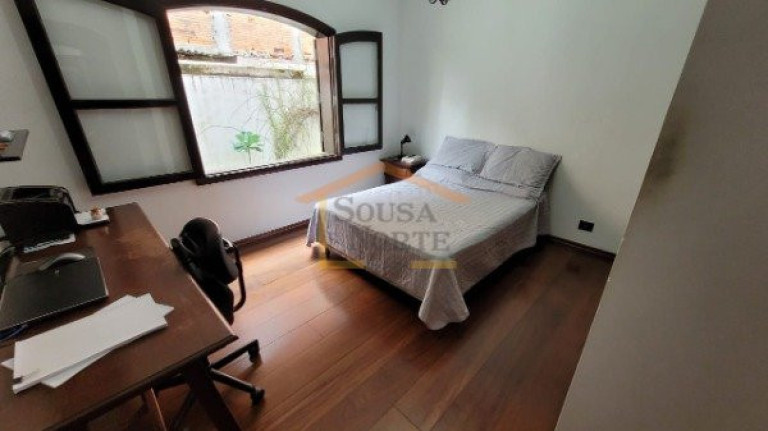Imagem Casa com 3 Quartos à Venda, 495 m² em Vila Rosália - Guarulhos Imagem Casa com 3 Quartos à Venda, 495 m² em Vila Rosália - Guarulhos
