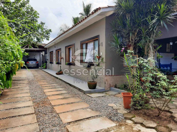 Imagem Casa com 4 Quartos à Venda, 208 m² em Perequê Mirim - Ubatuba
