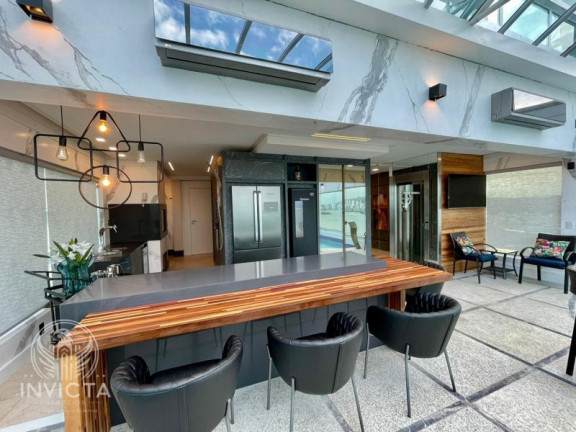 Imagem Cobertura com 7 Quartos à Venda, 600 m² em Barra Sul - Balneário Camboriú Imagem Cobertura com 7 Quartos à Venda, 600 m² em Barra Sul - Balneário Camboriú