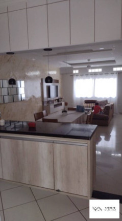 Imagem Casa com 4 Quartos à Venda,  em Loteamento Villa Branca - Jacareí