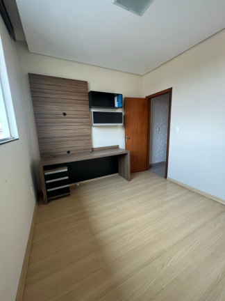 Imagem Casa com 3 Quartos à Venda, 130 m² em Nossa Senhora Do Carmo - Contagem Imagem Casa com 3 Quartos à Venda, 130 m² em Nossa Senhora Do Carmo - Contagem