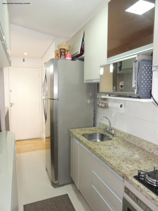 Imagem Apartamento com 3 Quartos à Venda, 68 m² em Guaíra - Curitiba