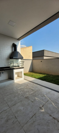 Imagem Sobrado com 3 Quartos à Venda, 145 m² em Villas Do Jaguari - Santana De Parnaíba Imagem Sobrado com 3 Quartos à Venda, 145 m² em Villas Do Jaguari - Santana De Parnaíba