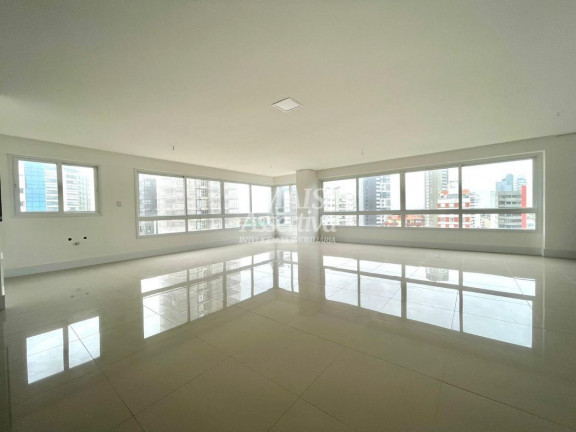 Imagem Apartamento com 4 Quartos à Venda, 217 m² em Centro - Torres Imagem Apartamento com 4 Quartos à Venda, 217 m² em Centro - Torres
