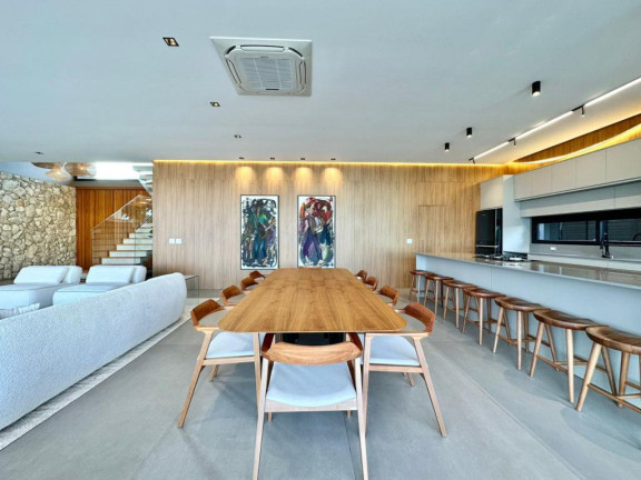 Imagem Sobrado com 6 Quartos à Venda, 538 m² em Centro - Xangri-la