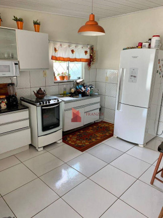 Imagem Casa com 3 Quartos à Venda, 110 m² em Centro - Itajaí Imagem Casa com 3 Quartos à Venda, 110 m² em Centro - Itajaí