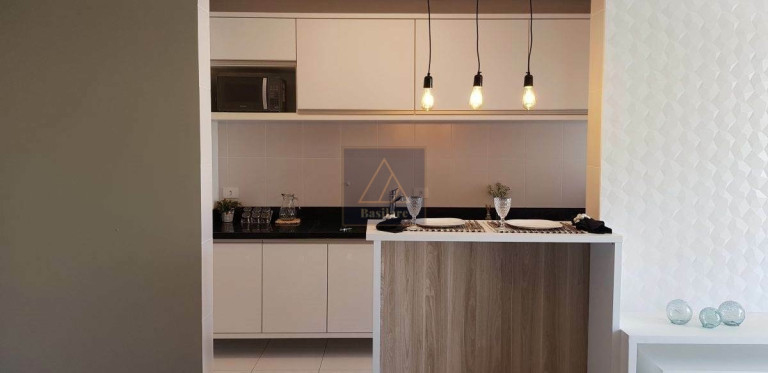 Imagem Apartamento com 3 Quartos à Venda, 77 m² em Mercês - Curitiba