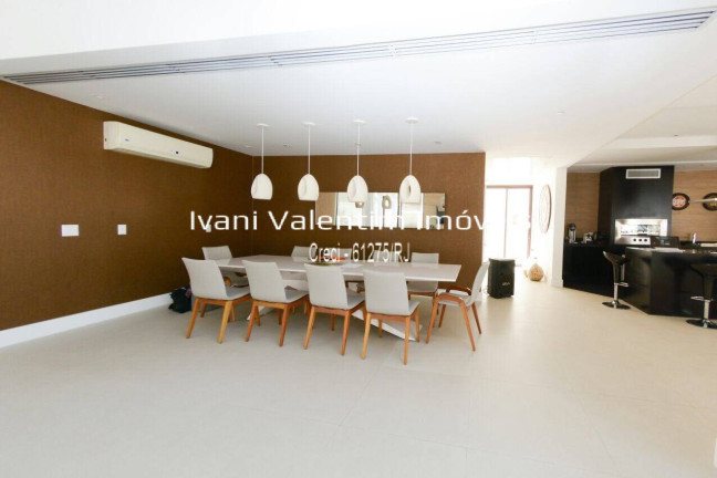 Imagem Casa de Condomínio com 5 Quartos à Venda, 906 m² em Barra Da Tijuca - Rio De Janeiro