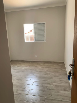 Imagem Casa com 2 Quartos à Venda, 60 m² em Vila Rica - Pindamonhangaba Imagem Casa com 2 Quartos à Venda, 60 m² em Vila Rica - Pindamonhangaba