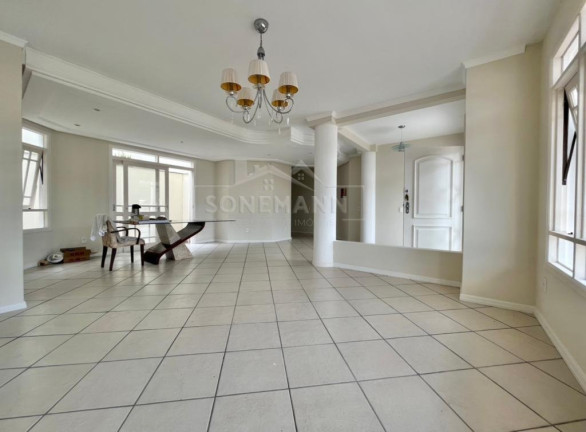 Imagem Casa com 5 Quartos à Venda, 308 m² em Carvoeira - Florianópolis Imagem Casa com 5 Quartos à Venda, 308 m² em Carvoeira - Florianópolis