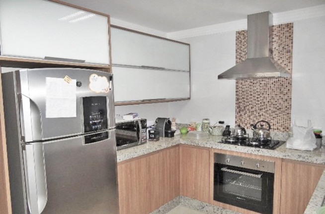 Imagem Sobrado com 3 Quartos à Venda, 154 m² em Atuba - Curitiba