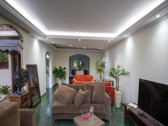 Imagem Casa com 3 Quartos à Venda ou Temporada, 367 m² em Parque Do Colégio - Jundiaí Imagem Casa com 3 Quartos à Venda ou Temporada, 367 m² em Parque Do Colégio - Jundiaí