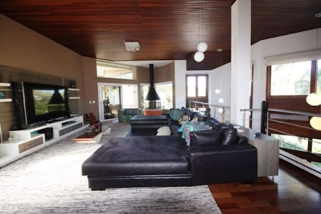 Imagem Casa com 4 Quartos à Venda, 993 m² em Condomínio Flamboyant - Atibaia Imagem Casa com 4 Quartos à Venda, 993 m² em Condomínio Flamboyant - Atibaia