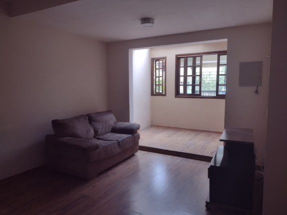Imagem Casa com 3 Quartos à Venda, 347 m² em Parque Monte Alegre - Taboão Da Serra