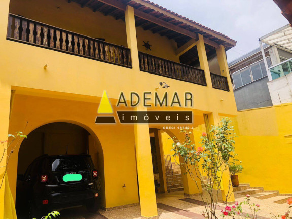 Casa com 3 Quartos à Venda, 360 m² em Eldorado - Diadema