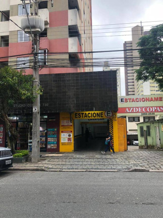 Imóvel Comercial à Venda, 1.100 m² em Centro - Curitiba