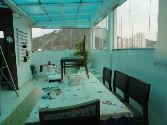 Imagem Casa com 3 Quartos à Venda, 220 m² em Campo Grande - Santos