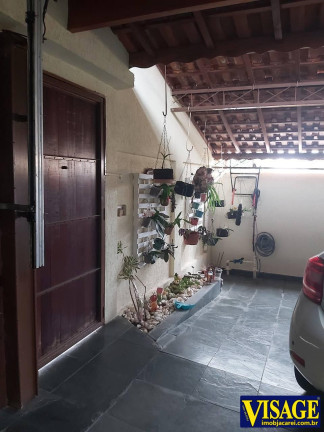 Imagem Casa com 3 Quartos à Venda, 313 m² em Centro - Jacareí Imagem Casa com 3 Quartos à Venda, 313 m² em Centro - Jacareí