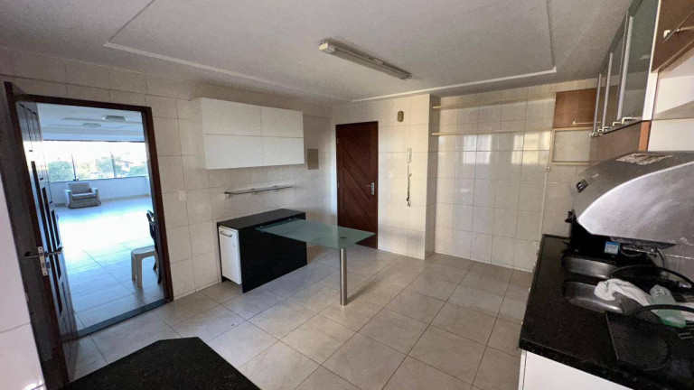 Imagem Apartamento com 3 Quartos à Venda, 168 m² em Lagoa Nova - Natal Imagem Apartamento com 3 Quartos à Venda, 168 m² em Lagoa Nova - Natal