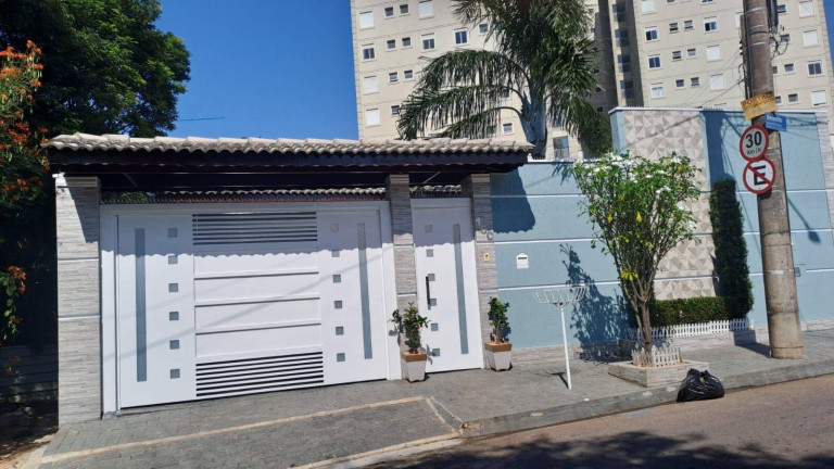 Imagem Casa com 3 Quartos à Venda, 2.620.000 m² em São Paulo - Jundiaí Imagem Casa com 3 Quartos à Venda, 2.620.000 m² em São Paulo - Jundiaí