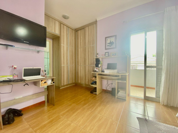 Imagem Casa com 4 Quartos à Venda, 225 m² em Barreiros - São José