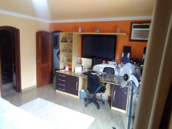 Imagem Casa com 4 Quartos à Venda, 690 m² em Jacarepaguá - Rio De Janeiro