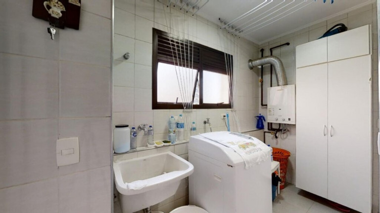 Imagem Imóvel com 3 Quartos à Venda, 121 m² em Moema - São Paulo Imagem Imóvel com 3 Quartos à Venda, 121 m² em Moema - São Paulo
