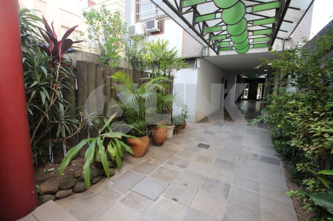 Imagem Apartamento com 1 Quarto à Venda, 50 m² em Auxiliadora - Porto Alegre Imagem Apartamento com 1 Quarto à Venda, 50 m² em Auxiliadora - Porto Alegre
