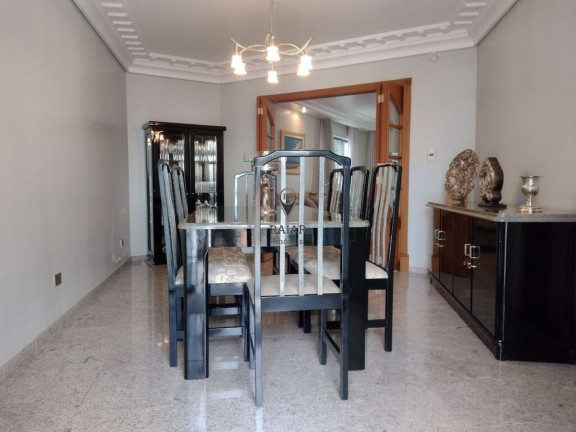 Imagem Casa com 3 Quartos à Venda, em Boa Vista - Curitiba Imagem Casa com 3 Quartos à Venda, em Boa Vista - Curitiba