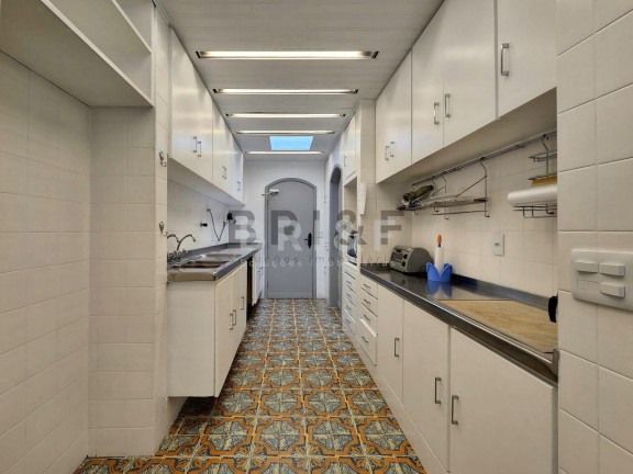 Imagem Sobrado com 5 Quartos para Alugar, 900 m² em Paineiras Do Morumbi - São Paulo Imagem Sobrado com 5 Quartos para Alugar, 900 m² em Paineiras Do Morumbi - São Paulo