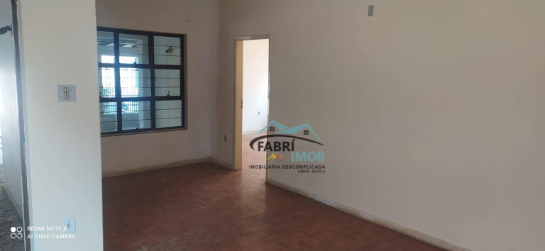 Imagem Casa com 3 Quartos à Venda, 213 m² em Jardim Santa Rosália - Sorocaba Imagem Casa com 3 Quartos à Venda, 213 m² em Jardim Santa Rosália - Sorocaba