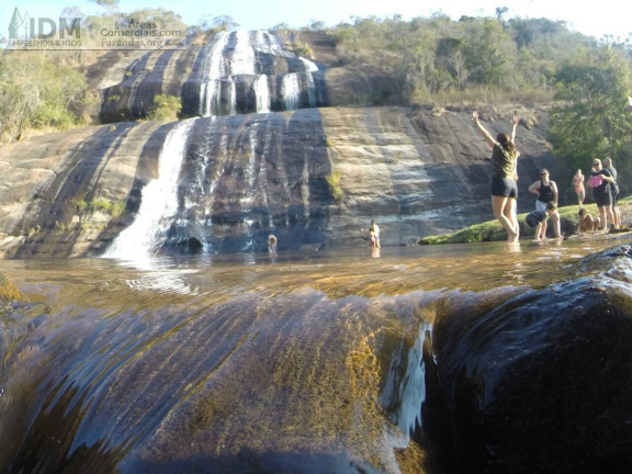 Imagem Chácara à Venda, 853.800 m² em Centro - Carvalhos Imagem Chácara à Venda, 853.800 m² em Centro - Carvalhos