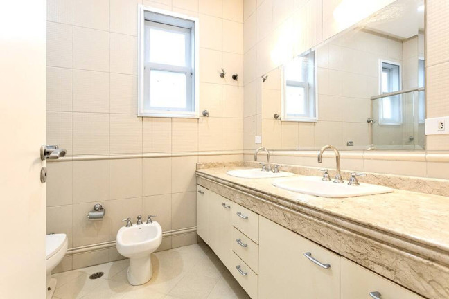 Imagem Casa com 4 Quartos para Alugar, 403 m² em Alphaville - Santana De Parnaíba