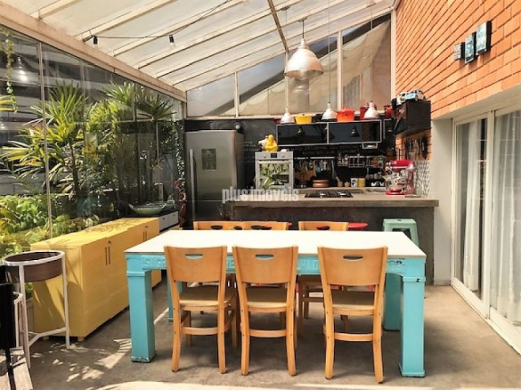 Apartamento com 4 Quartos à Venda, 310 m² em Real Parque - São Paulo